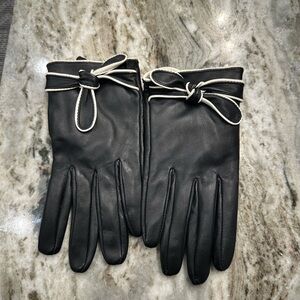 Merona Black Leather Gloves with White Accent